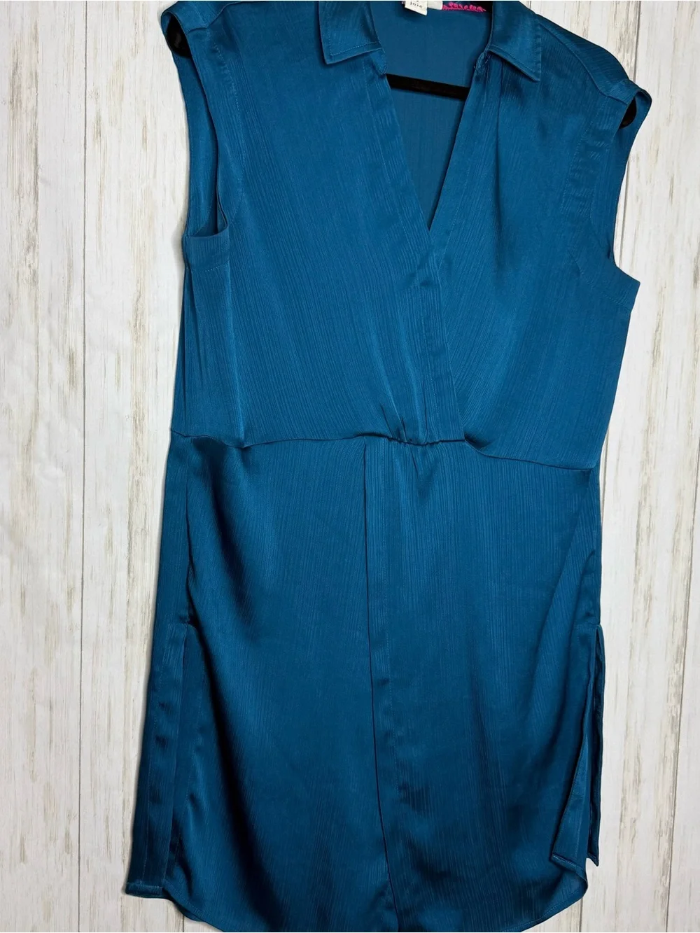 Joie Silky Teal-Blue Tunic with V-Neck Medium
